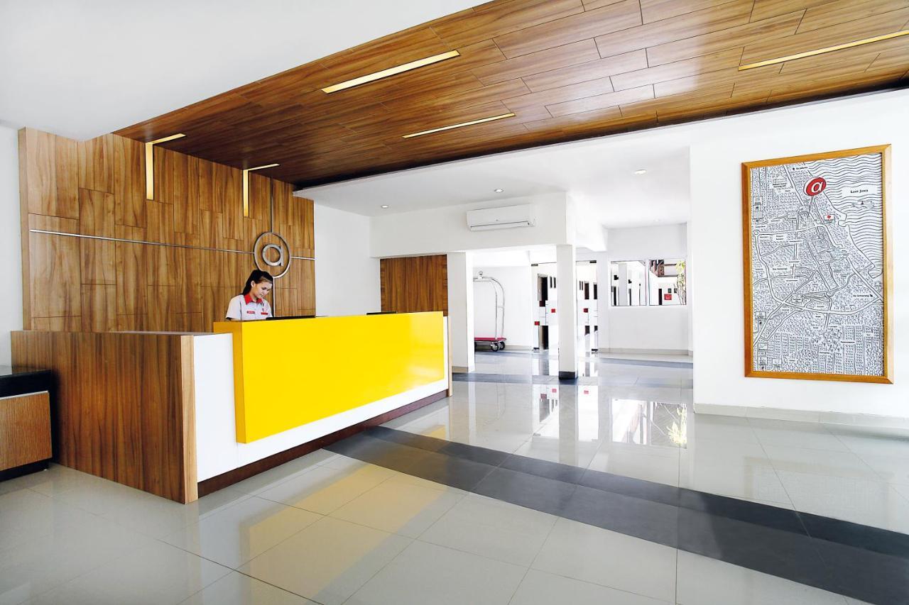 Amaris Hotel Cirebon Buitenkant foto