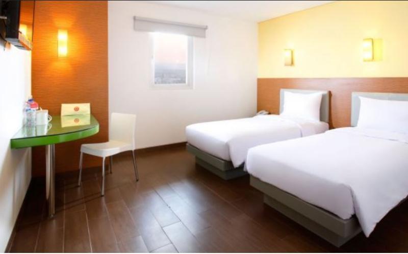 Amaris Hotel Cirebon Buitenkant foto