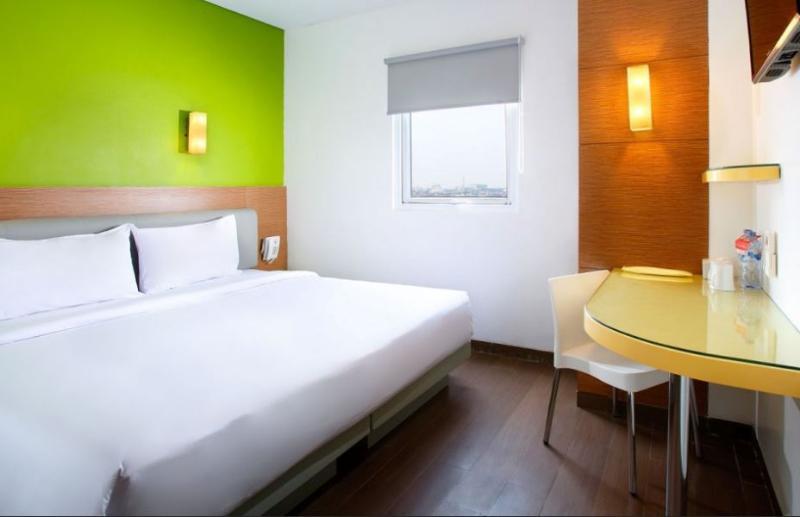 Amaris Hotel Cirebon Buitenkant foto